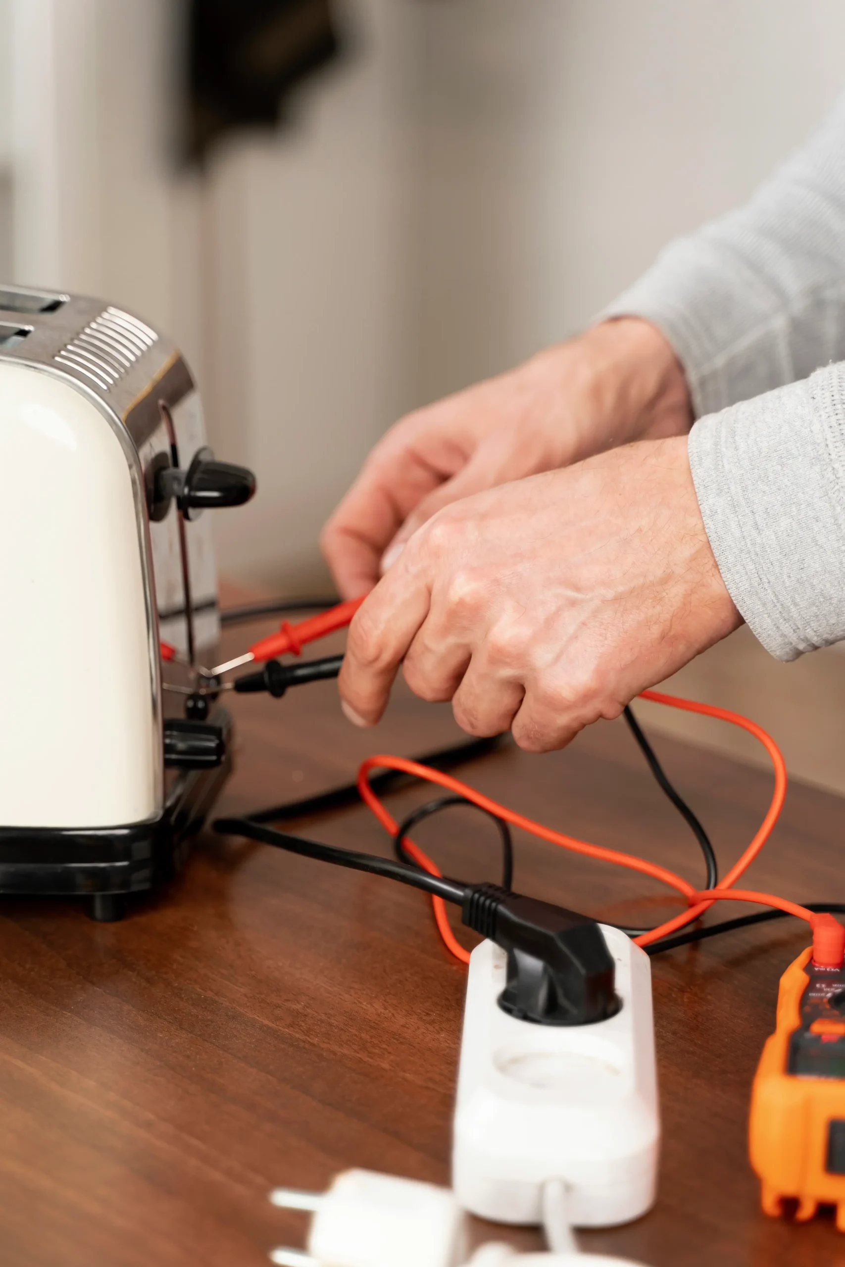 Reparación de hornos eléctricos y microondas a domicilio en El Casco Antiguo Sevilla